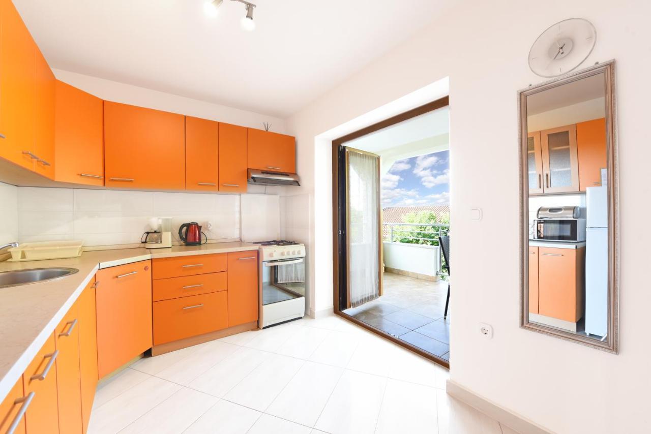 Apartments Mirasol ウマグ エクステリア 写真