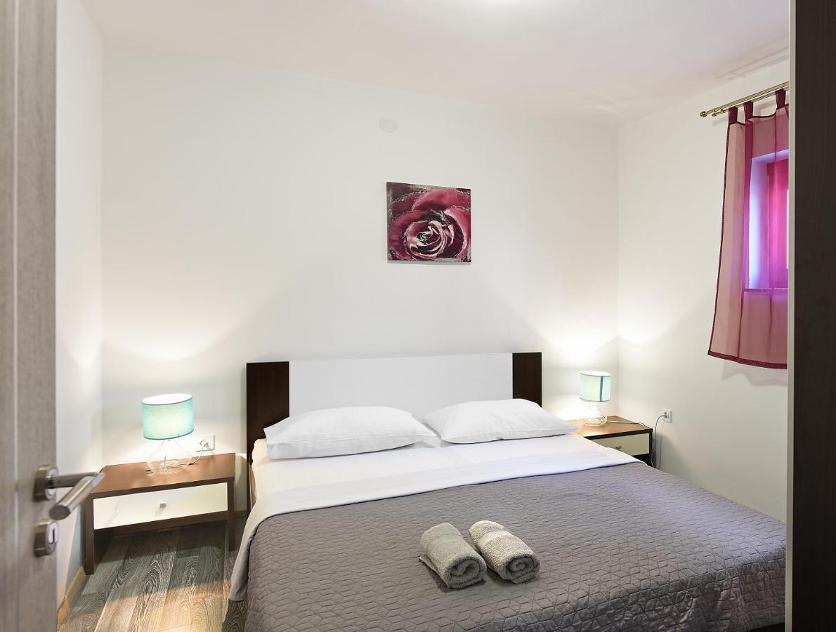 Apartments Mirasol ウマグ エクステリア 写真