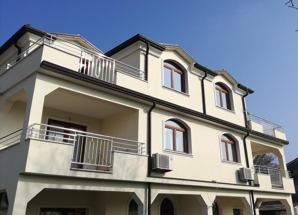 Apartments Mirasol ウマグ エクステリア 写真